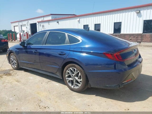 2022 HYUNDAI SONATA SEL 3