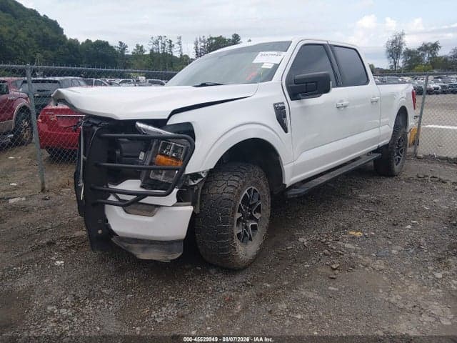 2023 FORD F-150 XLT 2