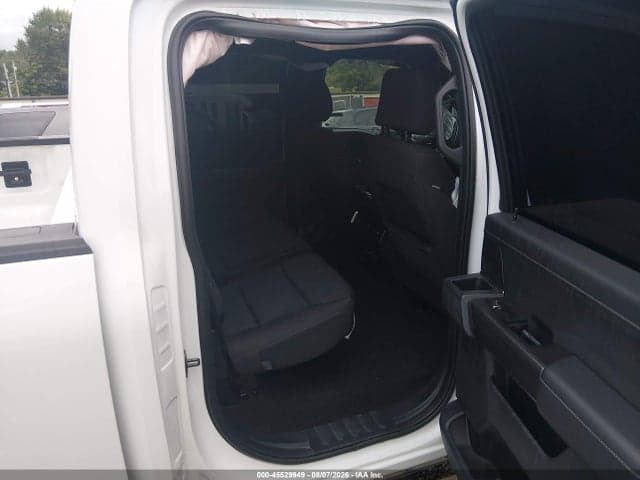 2023 FORD F-150 XLT 8