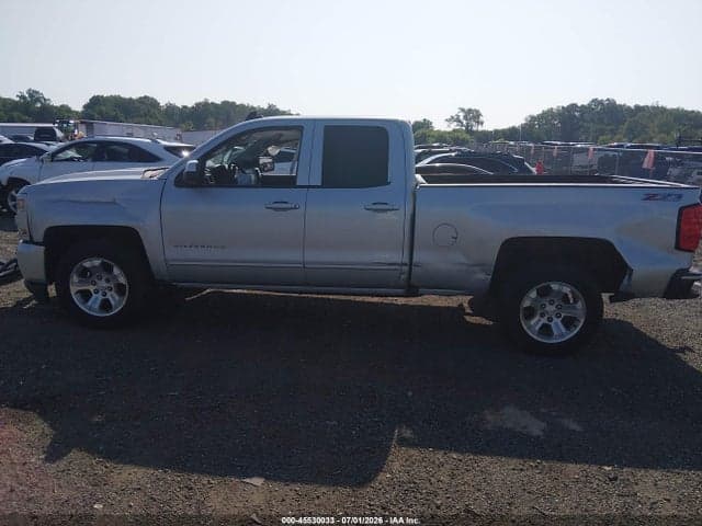 2017 CHEVROLET SILVERADO 1500 2LT 14