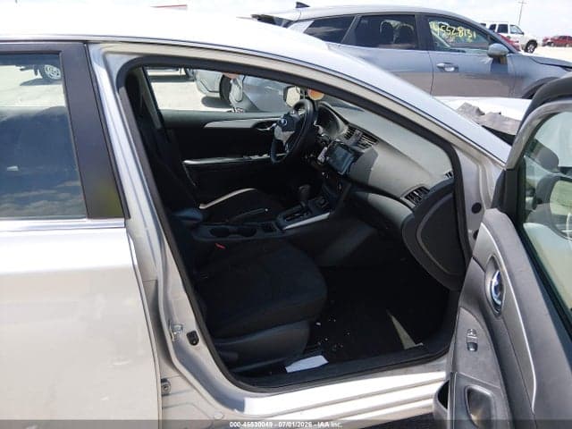 2019 NISSAN SENTRA S 5