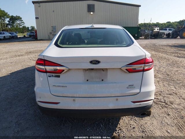2019 FORD FUSION SE 16