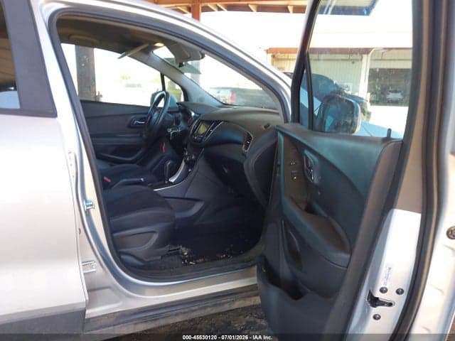 2018 CHEVROLET TRAX LS 5