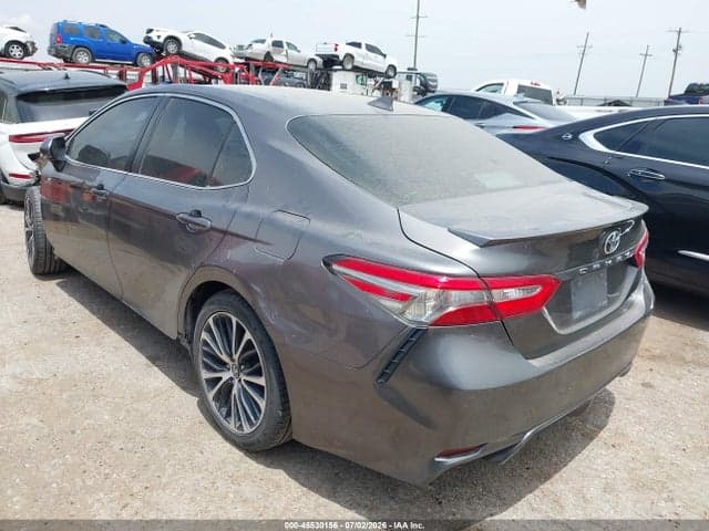 2019 TOYOTA CAMRY SE 3