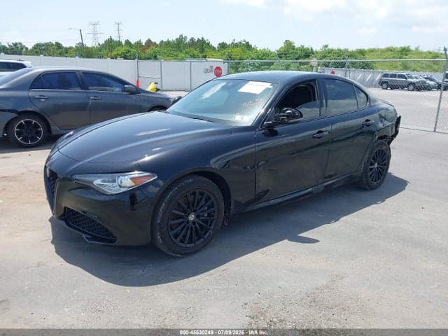 2021 ALFA ROMEO GIULIA AWD 2