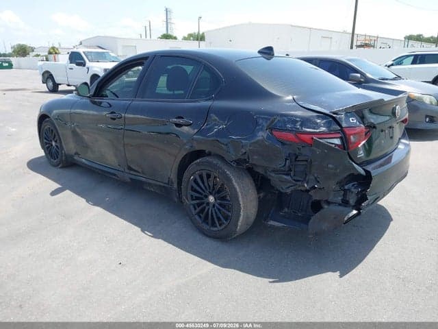 2021 ALFA ROMEO GIULIA AWD 3