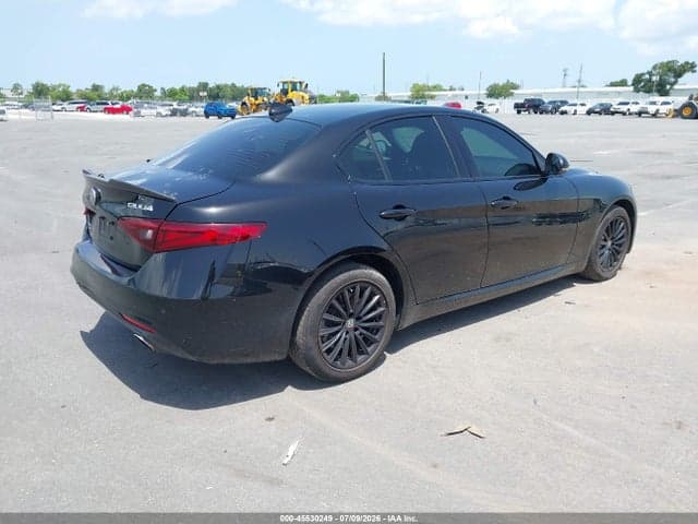 2021 ALFA ROMEO GIULIA AWD 4