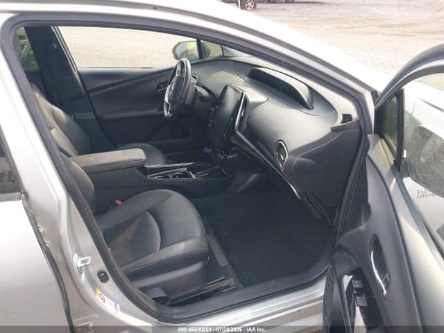 2019 TOYOTA PRIUS PRIME PREMIUM 5