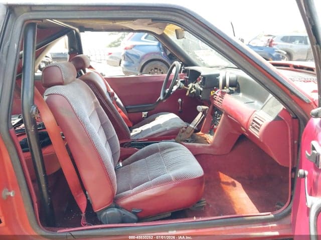 1985 FORD MUSTANG LX/GT 5