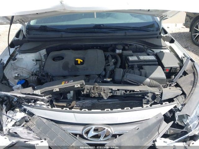 2020 HYUNDAI ELANTRA SE 10