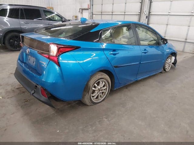 2022 TOYOTA PRIUS XLE AWD-E 4