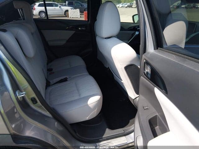 2019 MITSUBISHI ECLIPSE CROSS SE 8