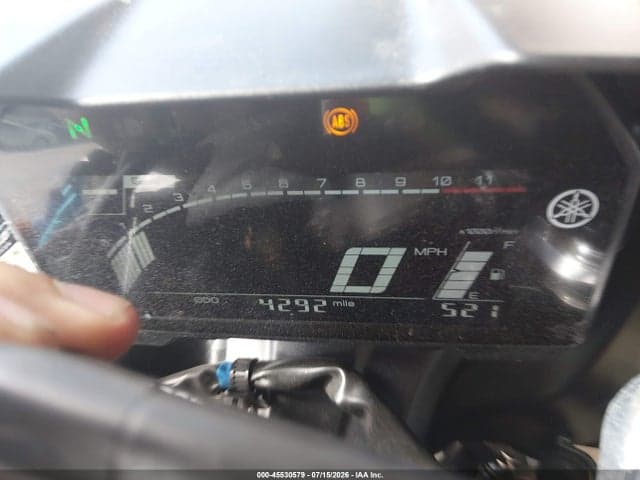 2025 YAMAHA YZFR7 7