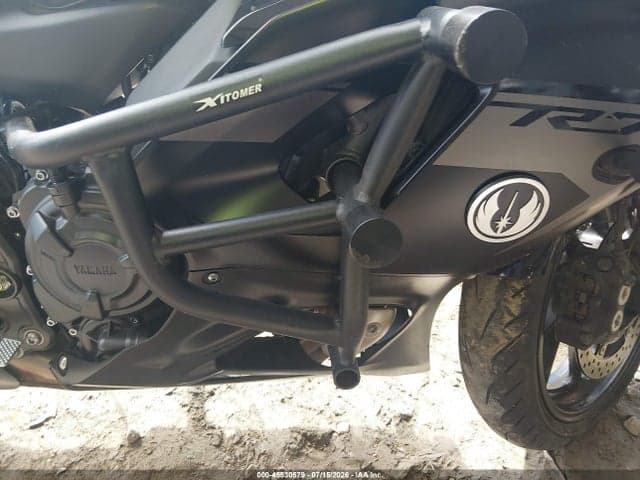 2025 YAMAHA YZFR7 8