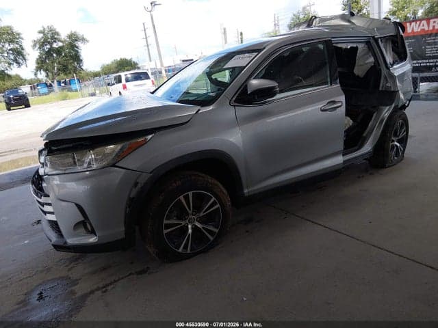 2019 TOYOTA HIGHLANDER LE PLUS 2