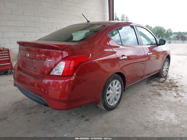 2017 NISSAN VERSA 1.6 SV 4