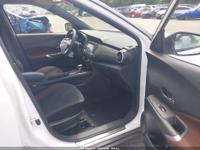 2024 NISSAN KICKS SR XTRONIC CVT 5