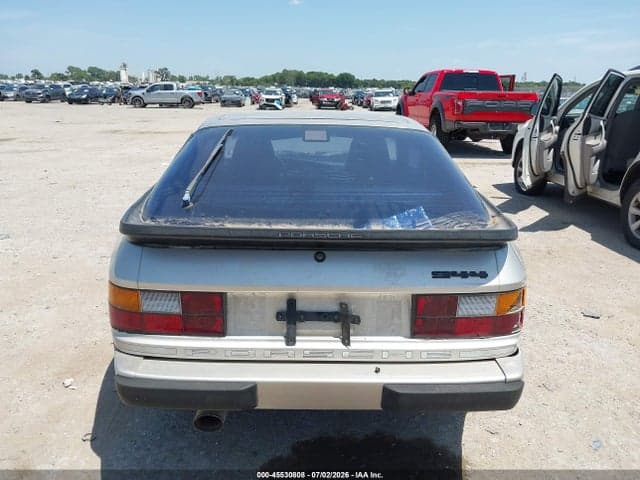1986 PORSCHE 944 16