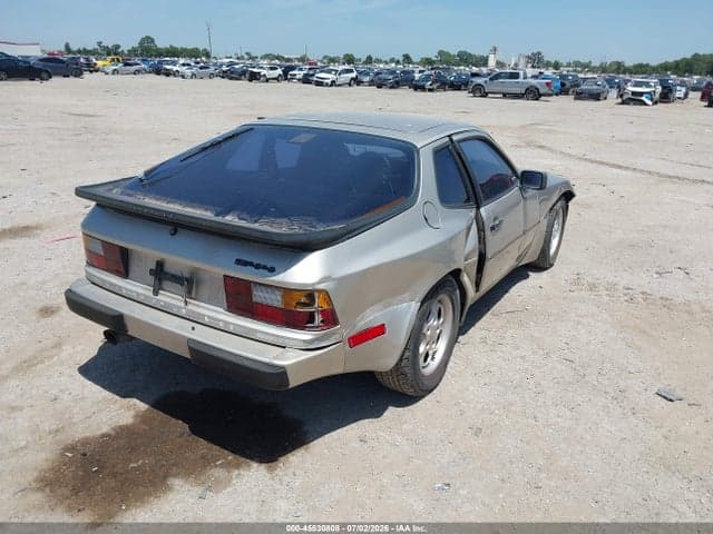 1986 PORSCHE 944 4