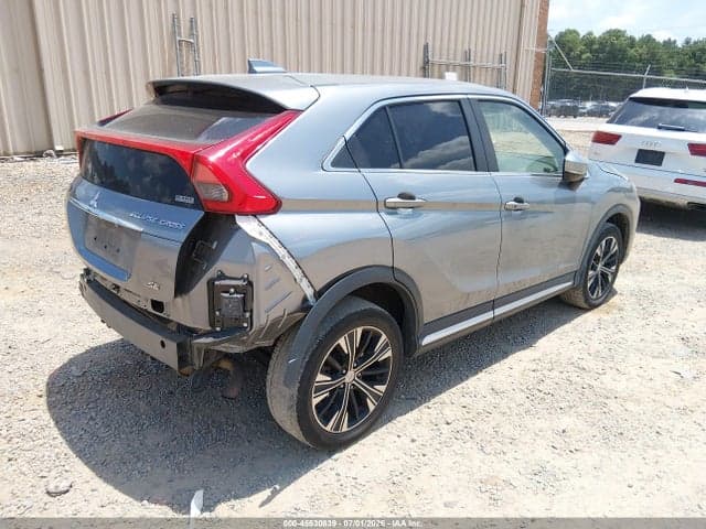 2018 MITSUBISHI ECLIPSE CROSS SE/SEL 4