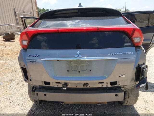 2018 MITSUBISHI ECLIPSE CROSS SE/SEL 6