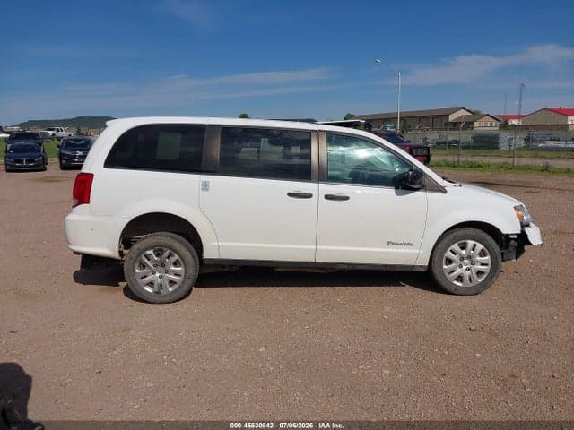 2019 DODGE GRAND CARAVAN SE 13