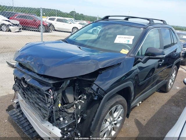 2025 TOYOTA RAV4 XLE PREMIUM 2