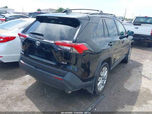 2025 TOYOTA RAV4 XLE PREMIUM 4