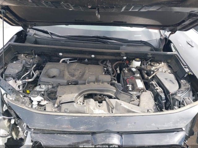 2025 TOYOTA RAV4 XLE PREMIUM 10