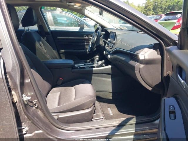 2022 NISSAN ALTIMA SV INTELLIGENT AWD 5