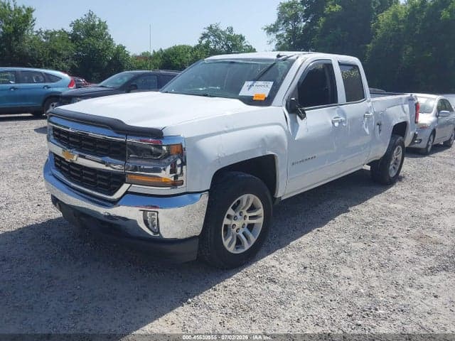 2017 CHEVROLET SILVERADO 1500 LT 2