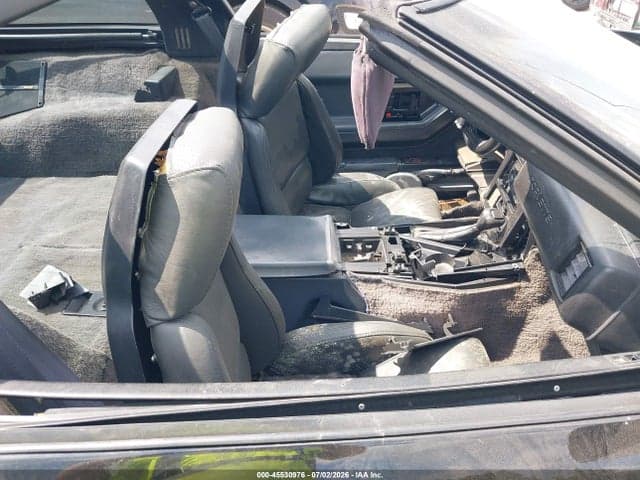 1984 CHEVROLET CORVETTE 5