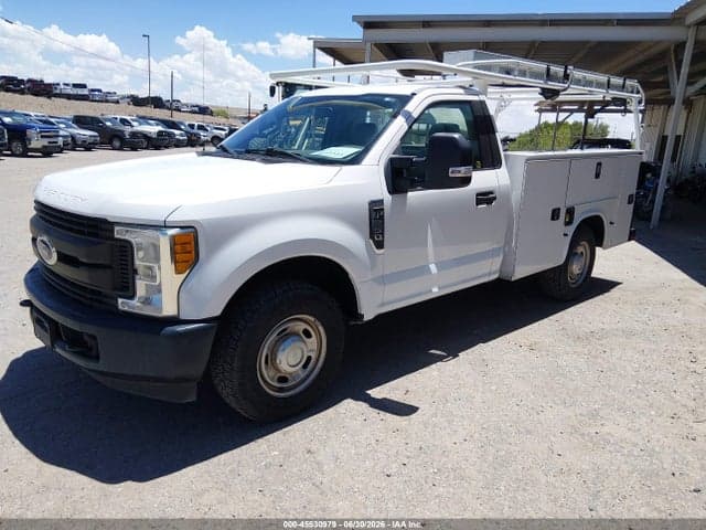 2017 FORD F-250 XL/XLT 2