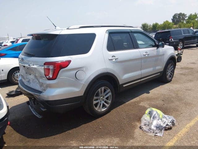 2018 FORD EXPLORER XLT 4