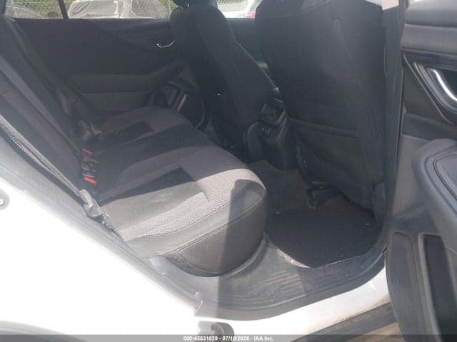 2021 SUBARU OUTBACK PREMIUM 8