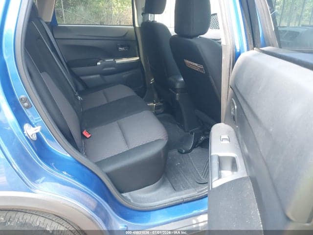 2018 MITSUBISHI OUTLANDER SPORT 2.0 ES 8