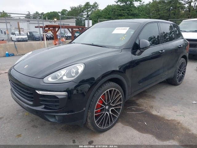 2017 PORSCHE CAYENNE 2