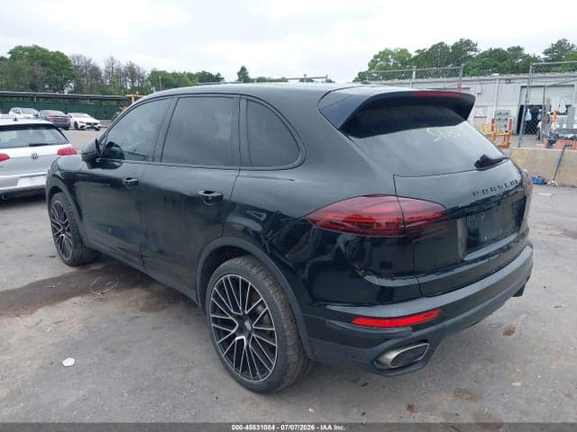 2017 PORSCHE CAYENNE 3
