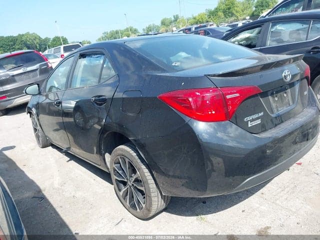 2019 TOYOTA COROLLA SE 3