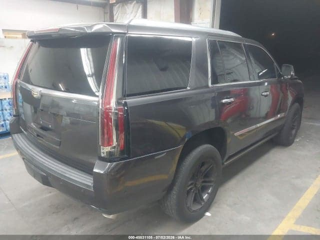 2017 CADILLAC ESCALADE PREMIUM LUXURY 4
