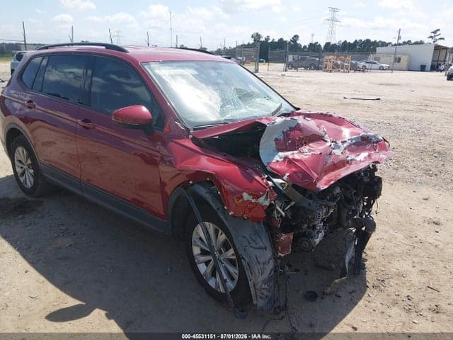 2018 VOLKSWAGEN TIGUAN 2.0T S 6