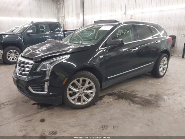 2017 CADILLAC XT5 LUXURY 2