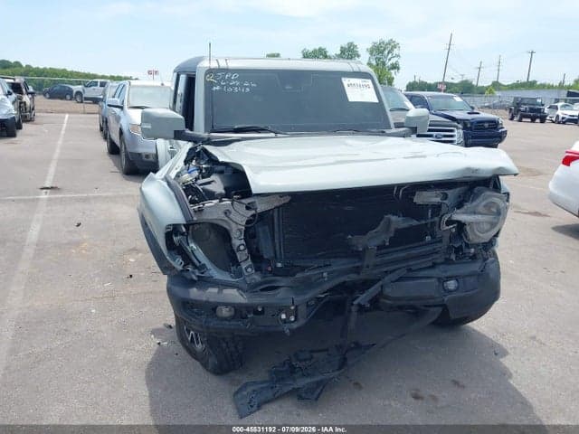 2024 FORD BRONCO OUTER BANKS 6