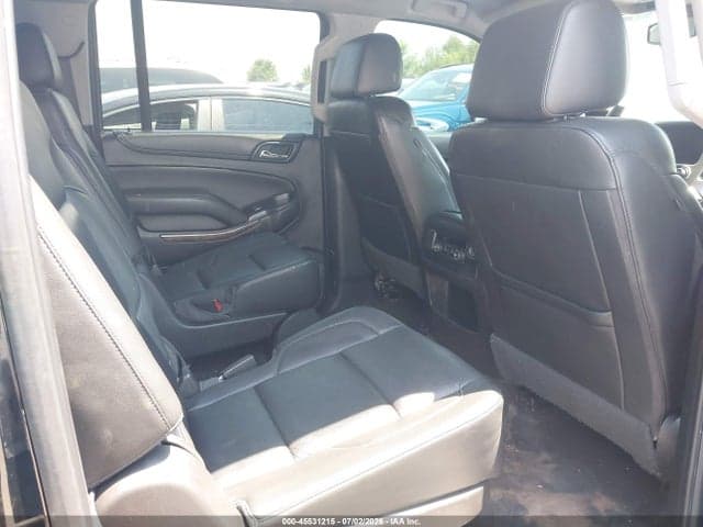 2018 CHEVROLET SUBURBAN LT 8