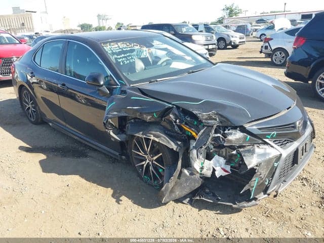 2021 TOYOTA CAMRY SE - 1