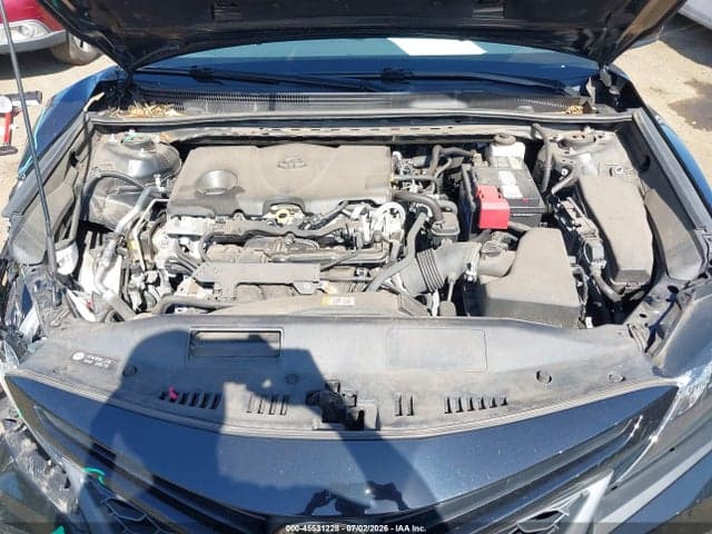2021 TOYOTA CAMRY SE 10