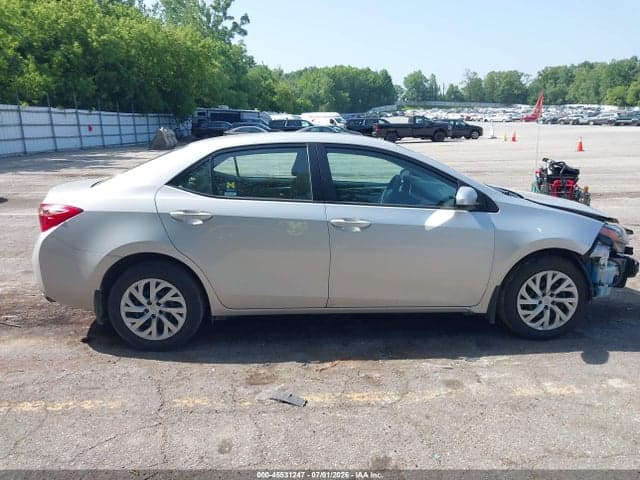 2018 TOYOTA COROLLA LE 14