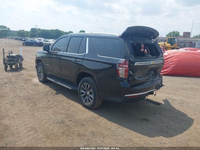 2021 CHEVROLET TAHOE 4WD LT 3