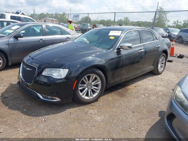 2017 CHRYSLER 300C 2