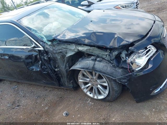 2017 CHRYSLER 300C 6